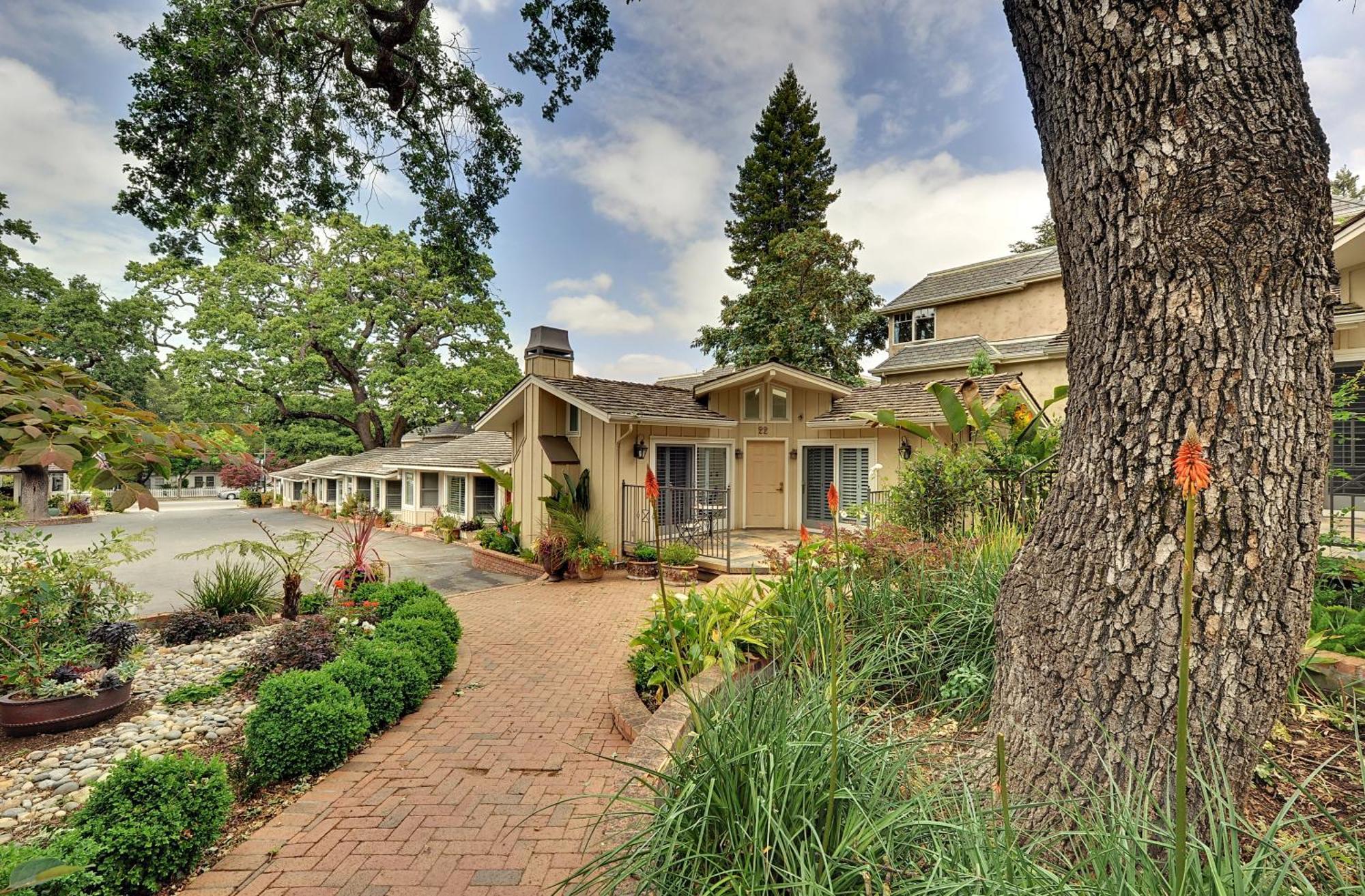 Saratoga Oaks Lodge Exterior photo