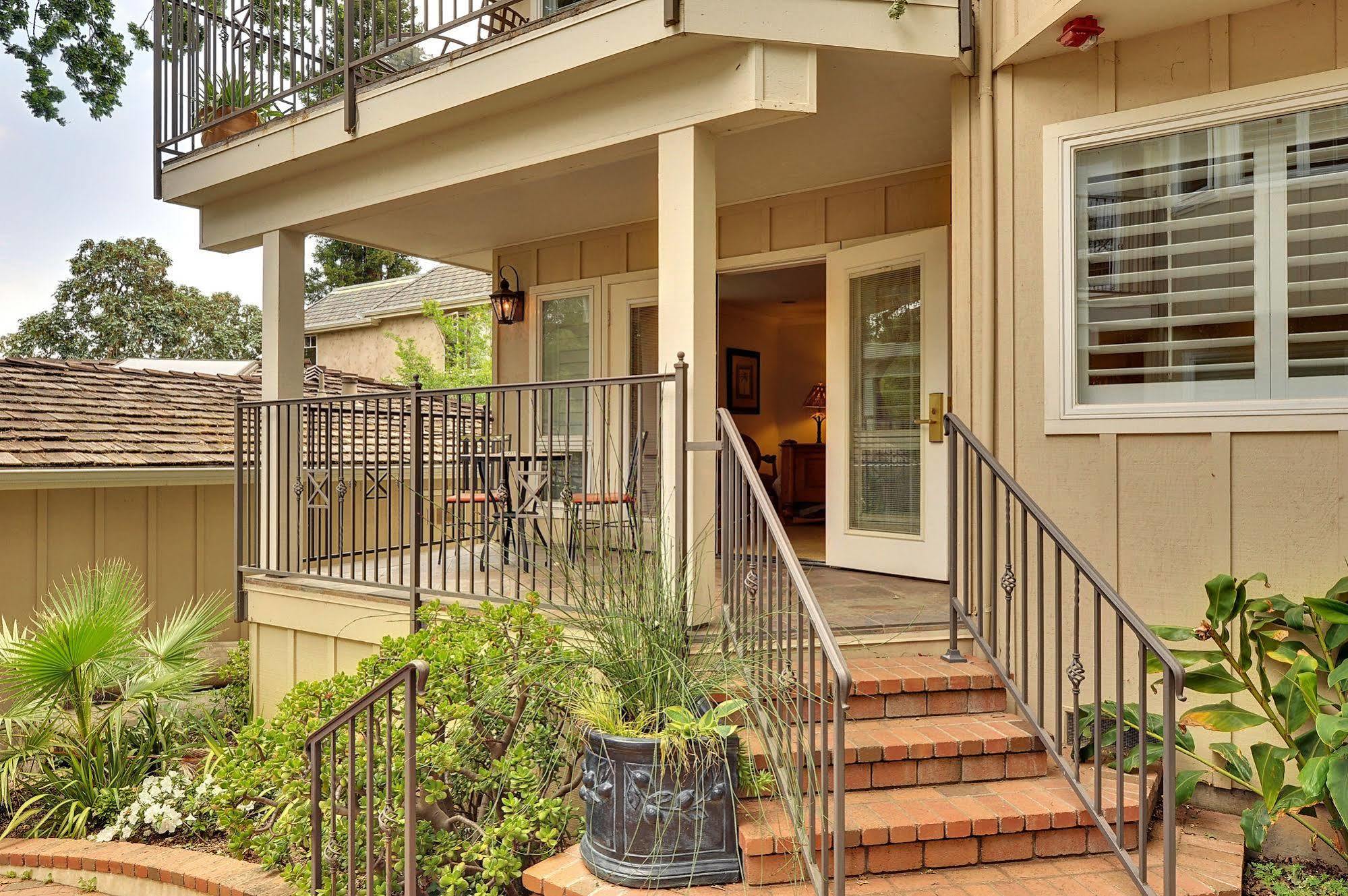 Saratoga Oaks Lodge Exterior photo